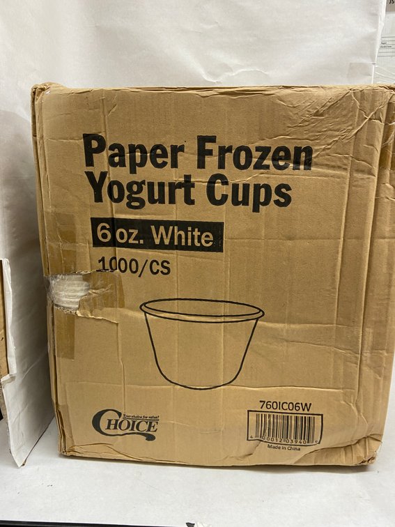 Case of Paper Frozen Yogurt Cups