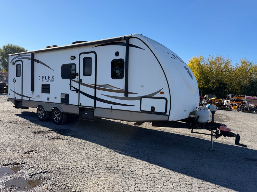 2013 Augusta Flex 28' Towable Camper