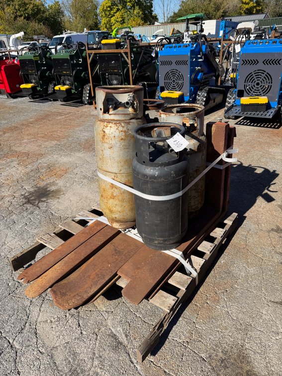 Skid Lot Of Used LP Tanks & Forks