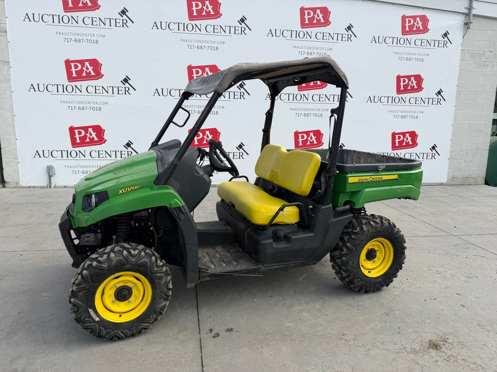 2016 John Deere 550 XUV 4X4 Gator