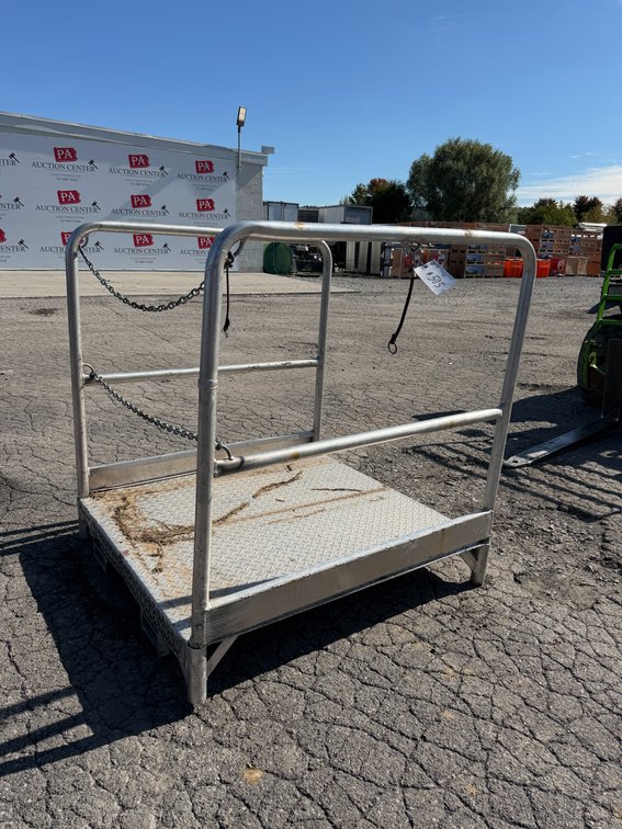 Used 44"X48" Aluminum Work Platform