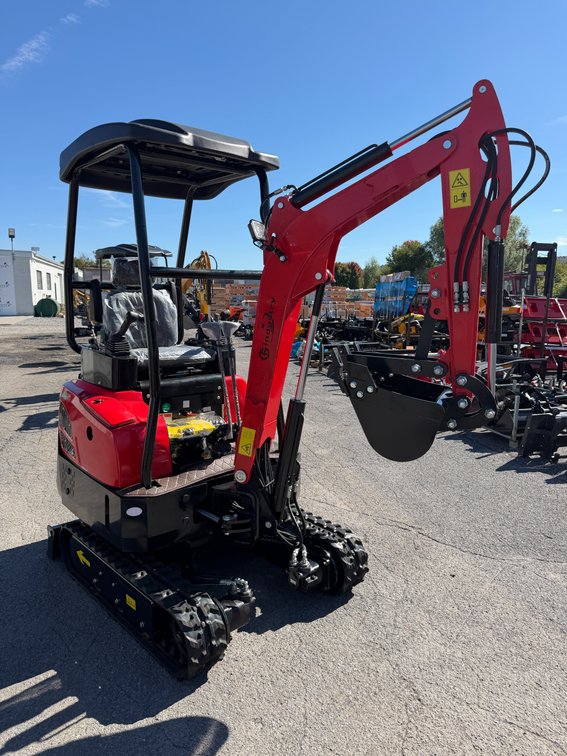 New CFG YNT18 Mini Diesel Excavator