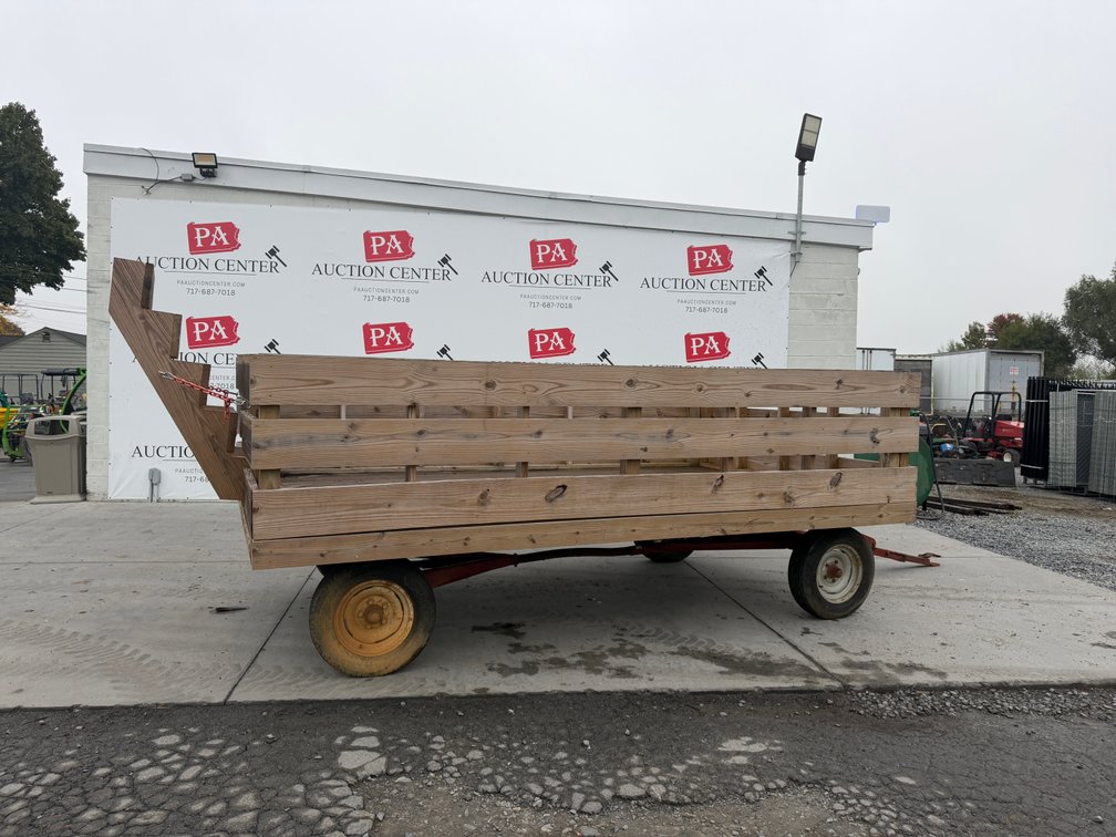 Used Towable 14' Farm Wagon