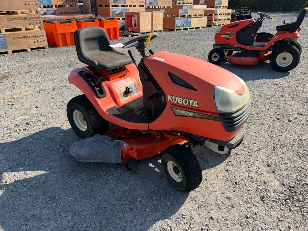 Kubota T1670 42" Hydrostatic Riding Mower