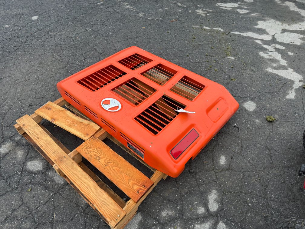 Kubota 75-2 Rear Door