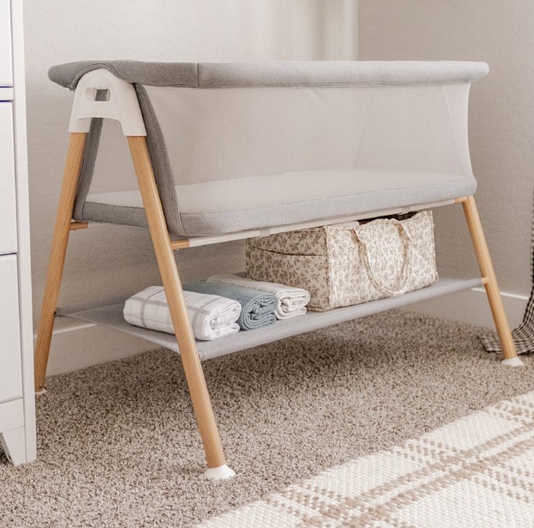 Newton Essential Bassinet