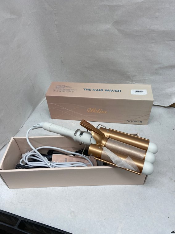 (3x Bid)Ukliss 3-Barrel Hair Waver