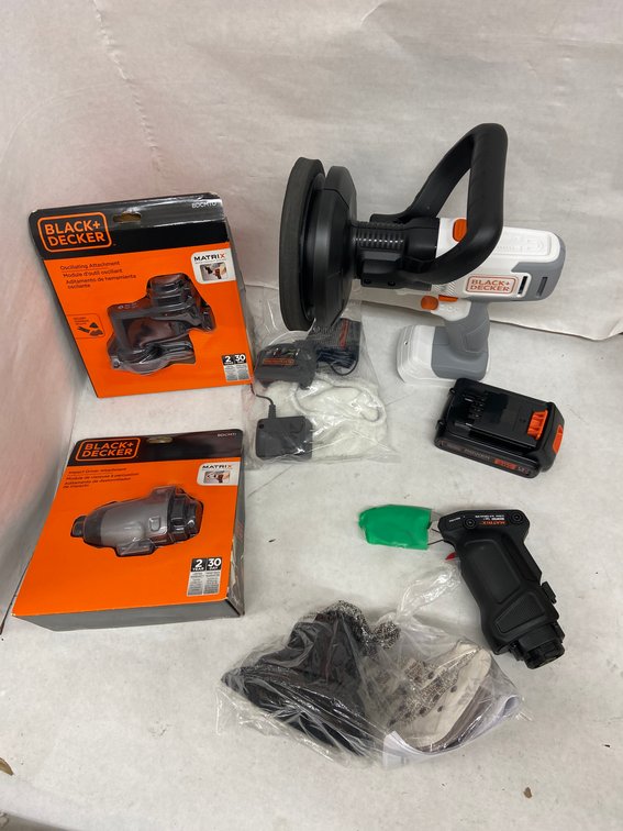 Black & Decker 20V Max Matrix Buffer W/ Attachments Kit