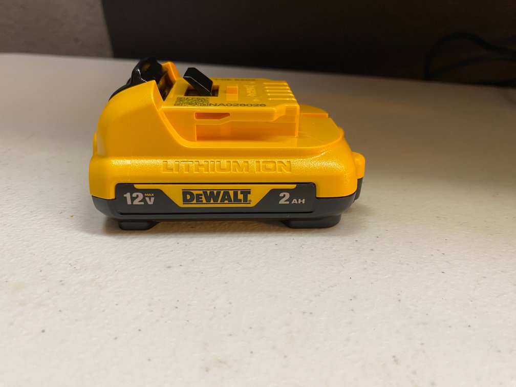 New DeWALT 12v Max 2ah Battery