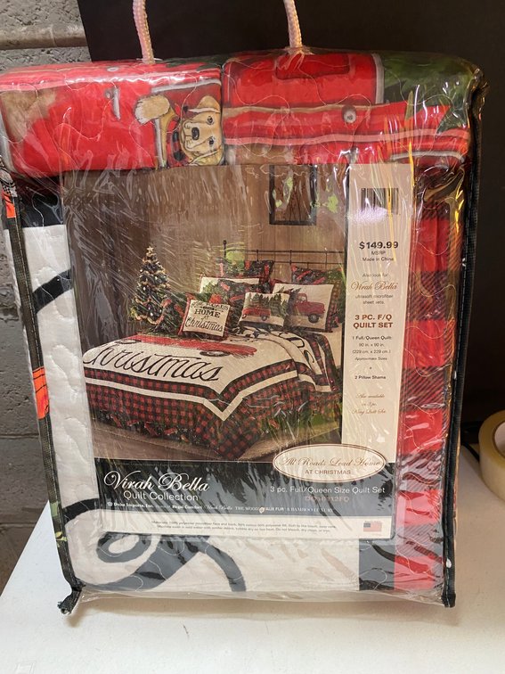 3pc Christmas Quilt Set Queen Sz