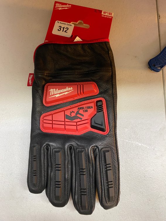 Milwaukee 10" XL Gloves