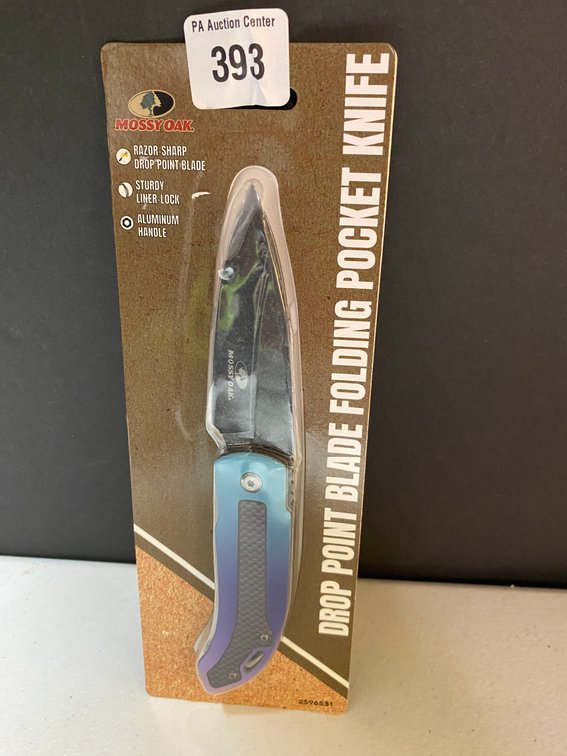 Mossy Oak Drop piont Blade Folding Knife