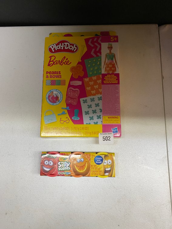 New Play-Doh Barbie W/Silly Scents Dough
