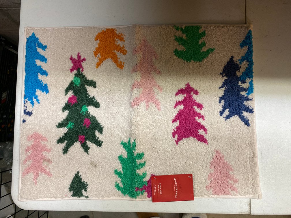 (2x)New 17"x24" Christmas Bath Mat