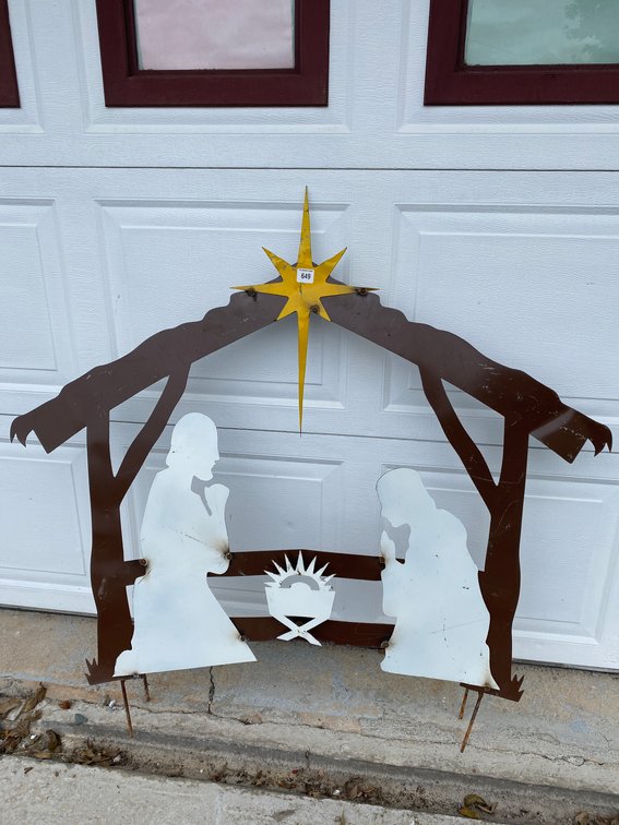45"x36" Metal Nativity Scence