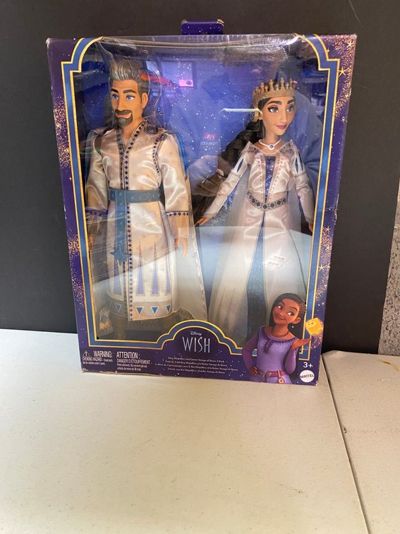 King Magnifico & Queen Amaya Of Rosa 2pk