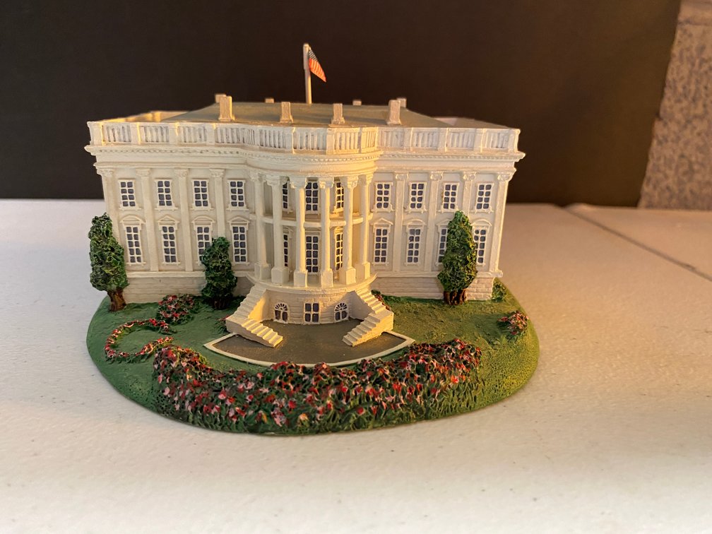 The White House From The Danbury Mint