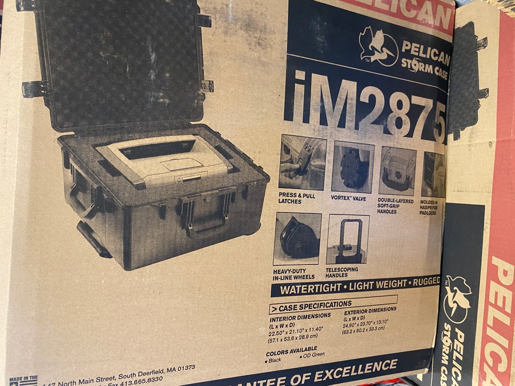 22.50"x21.10"x11.40" Pelican Strong Case
