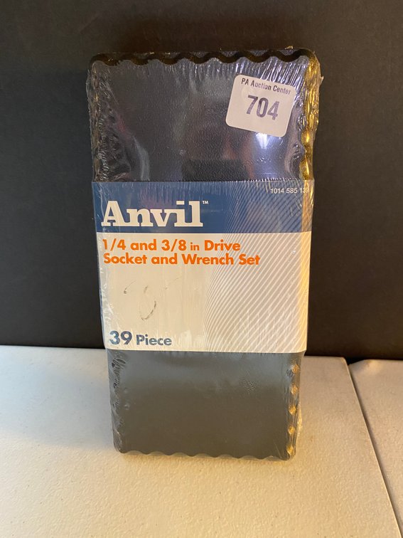 Anvil 1/4"&3/8" Drive Socket & Wrench Set