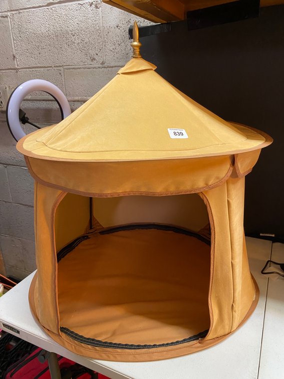 Sm. Collapible Round Pet Tent
