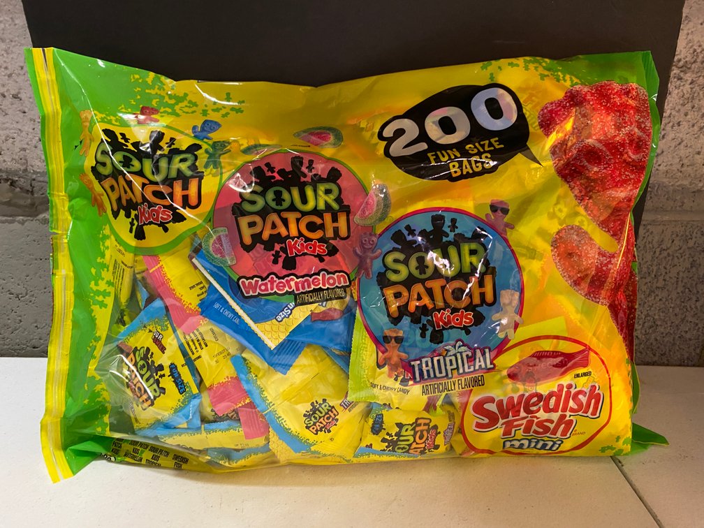 200 Fun Size Bags  Candy