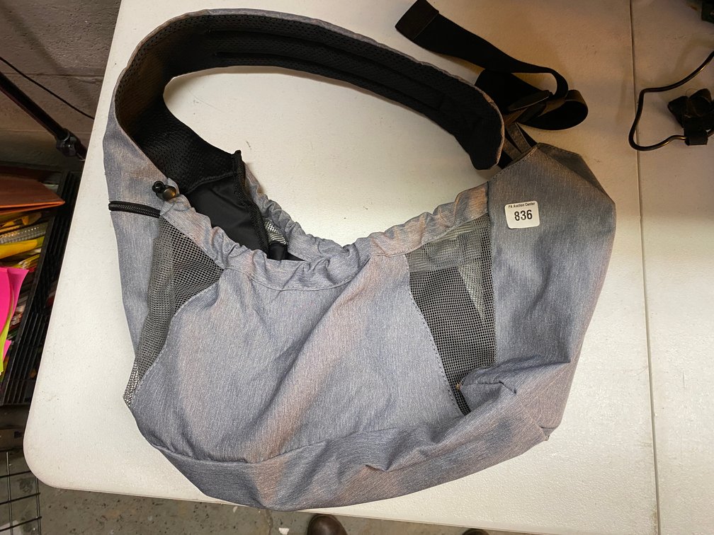 Sm. Pet Sling Carier