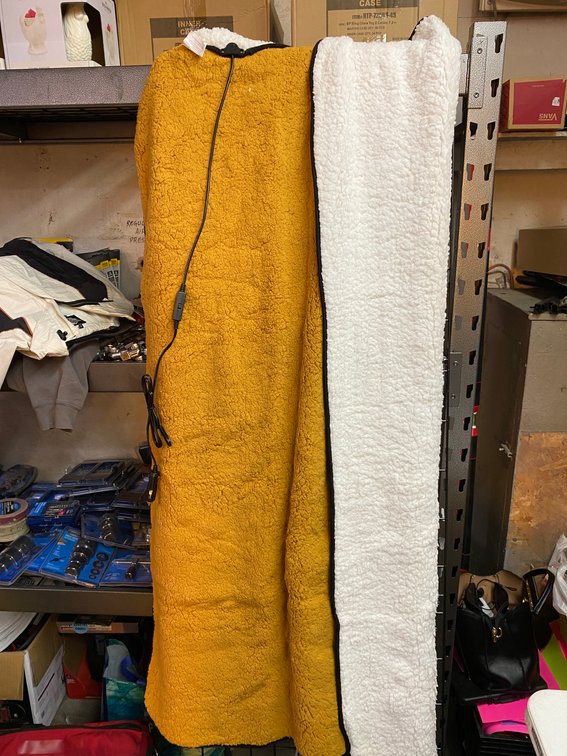 New 12v Heated Blanket