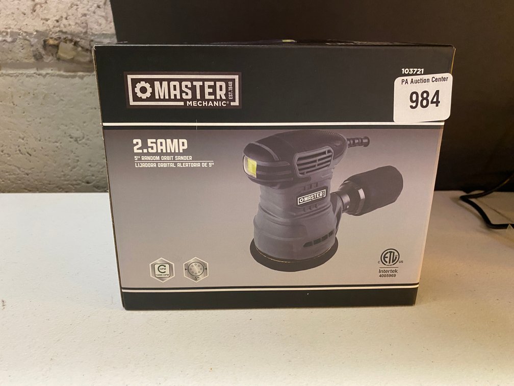 Master Mechanic 2.5Amp 5" Ramdom Orbit Sander