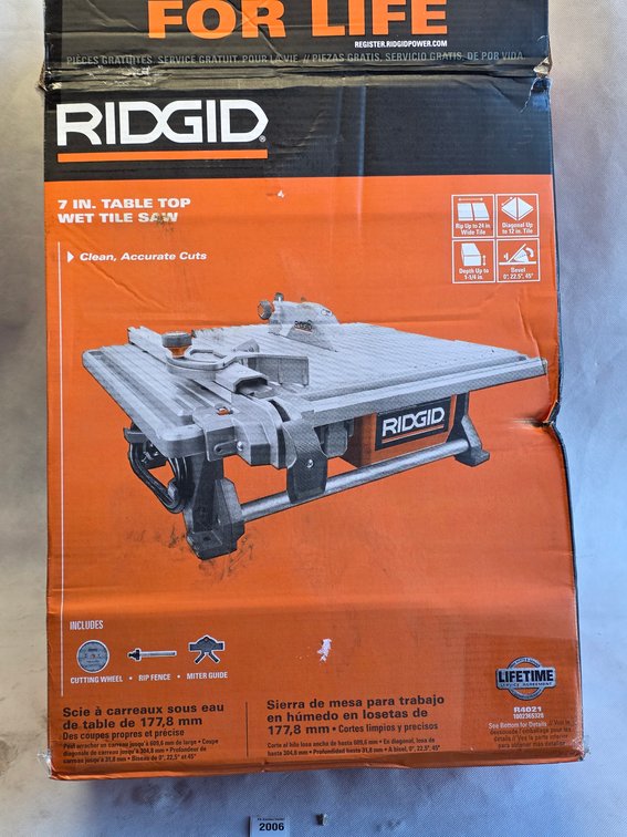 RIDGID 7-In. Table Top Wet Tile Saw