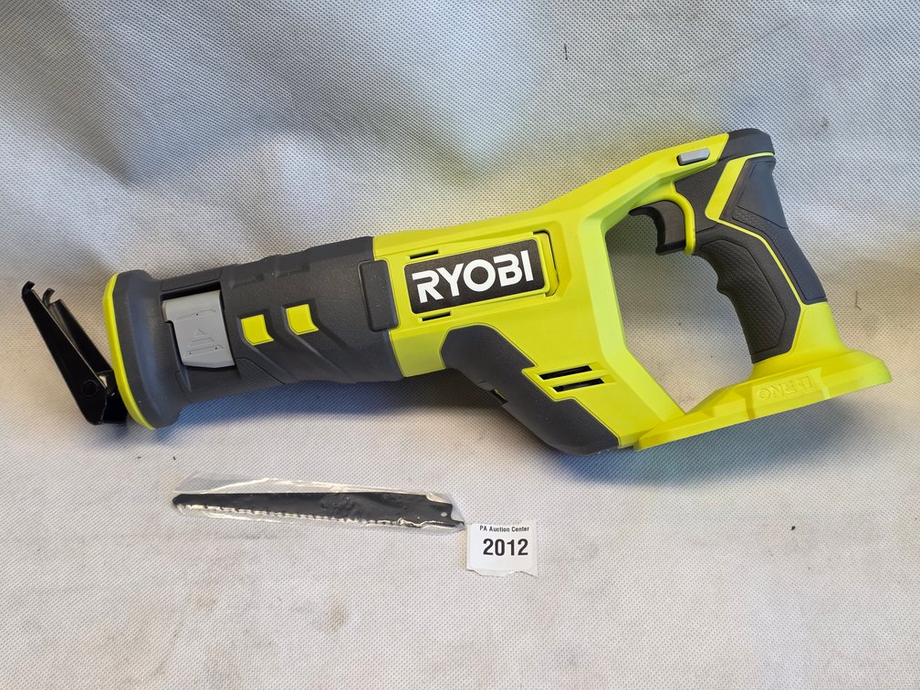 Ryobi 18V PCL515 Cordless Reciprocating Saw with Spare Blade