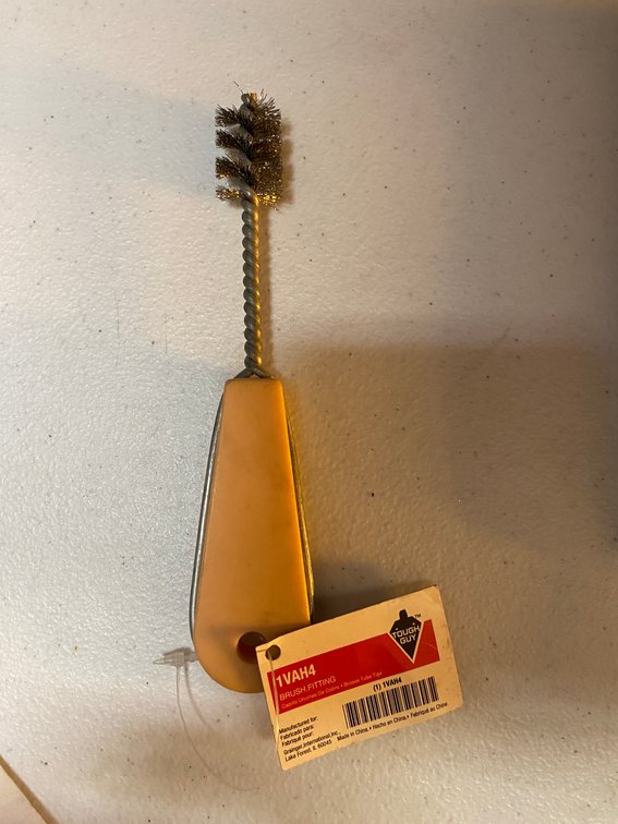(2x) 1VAH4 Brush Fitting