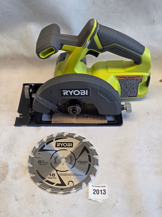 Ryobi PCL500 18V 5-1/2 Inch Cordless Circular Saw