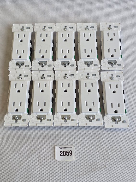 Lot of 10 Leviton 15A 125V Tamper-Resistant Duplex Receptacles