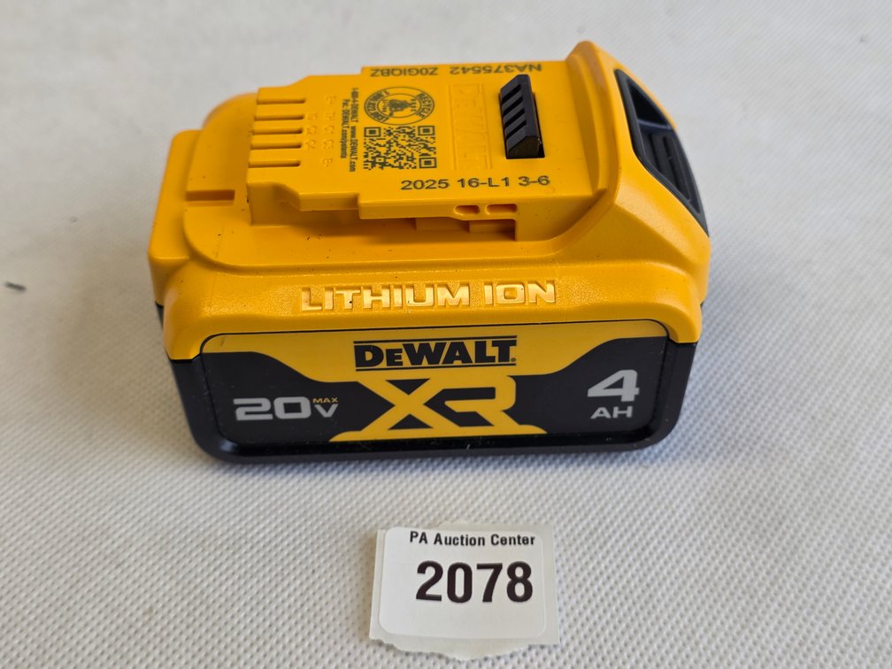 DeWalt 20V Max XR 4.0Ah Lithium-Ion Battery Pack
