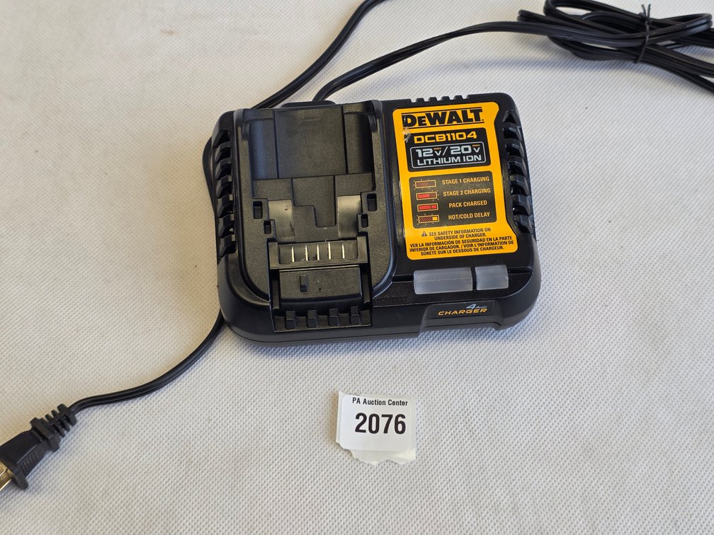 DeWALT DCB1104 Dual Battery Charger 12V/20V MAX