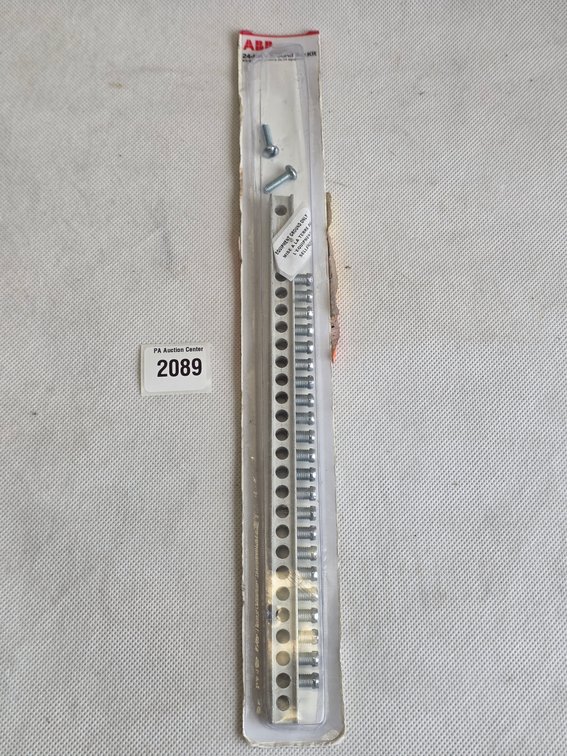 ABB ReliaHome TGK24A 24-Hole Ground Bar Kit