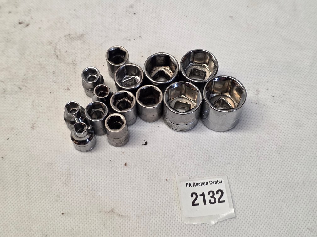 Husky Socket Set – Mixed Sizes (Missing 15/17/18)