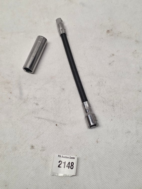 Husky Flexible Socket Extension with 13mm Socket
