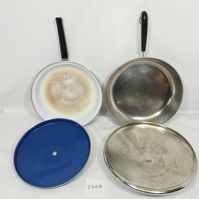 Vintage Enamelware Skillet w/ Lid
