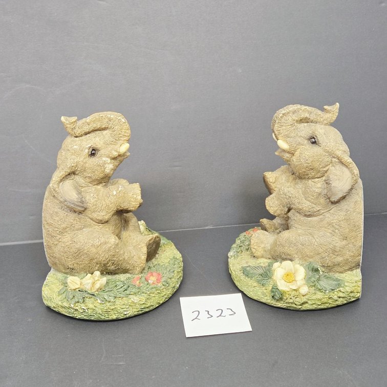 Elephant Bookends