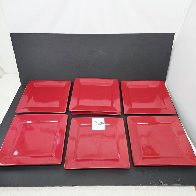 Red Square Dinner Plates