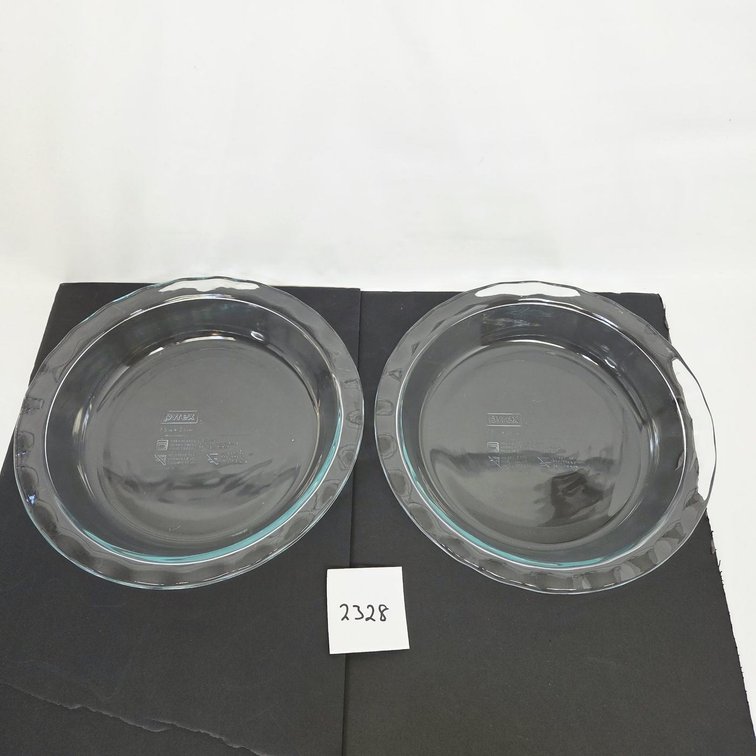 Pyrex Glass Pie Plates