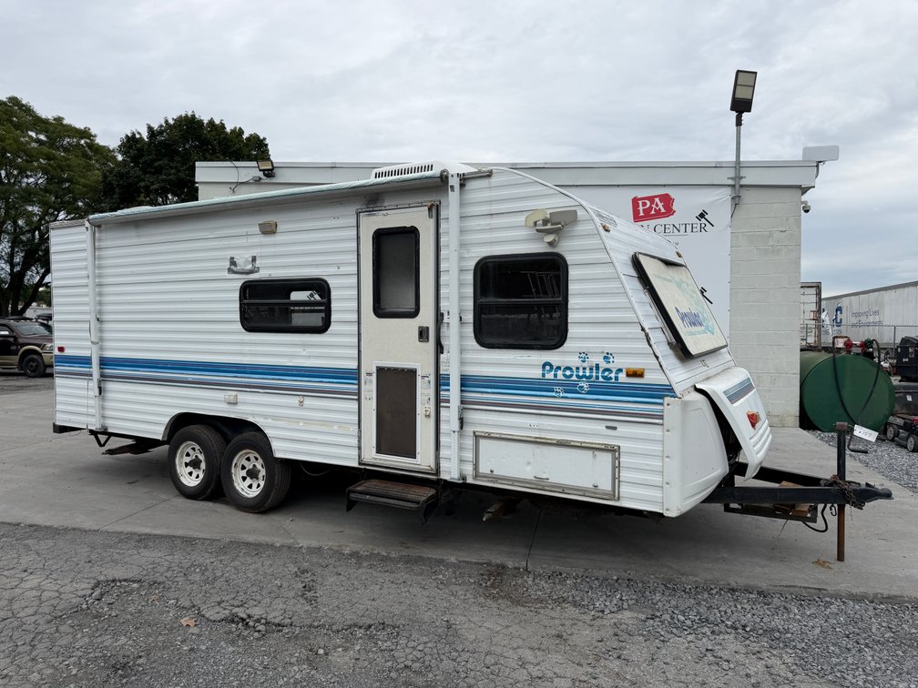 1995 Prowler 21' Towable Camper