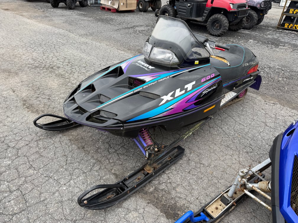 Polaris XLT600 Snowmobile