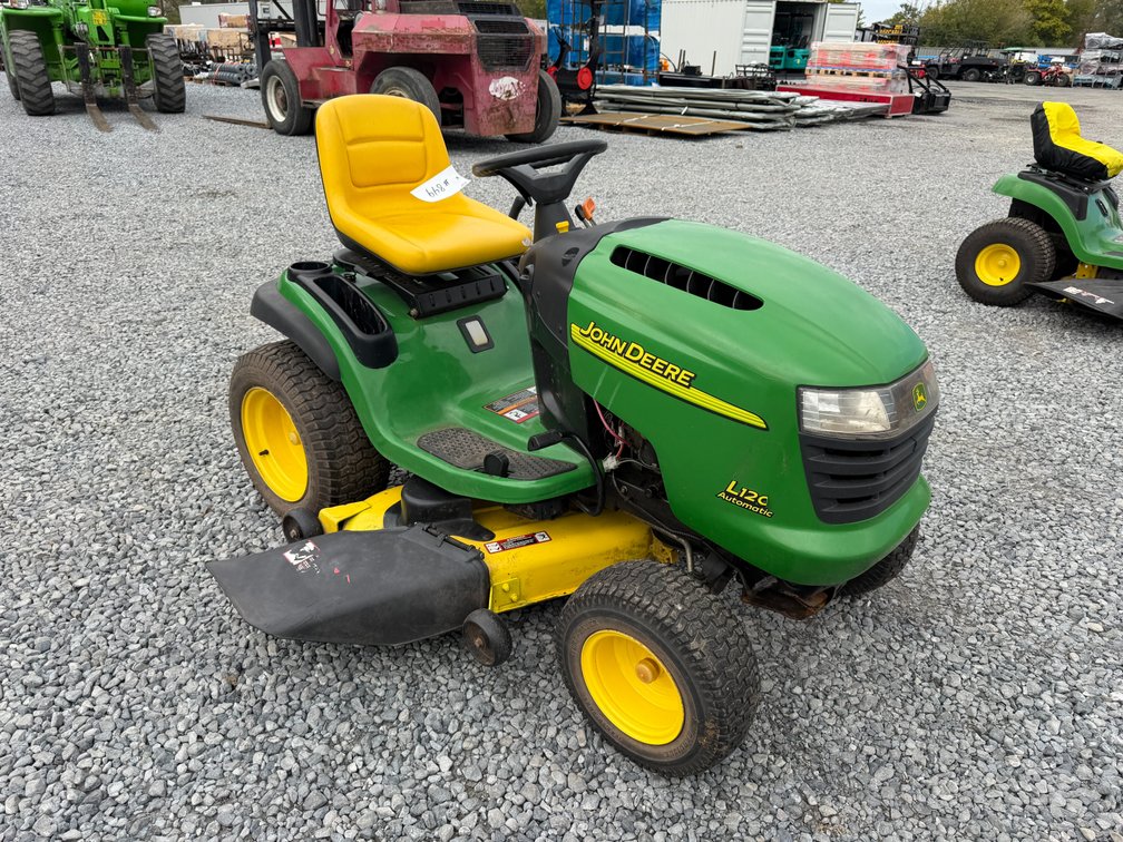 John Deere L120 48" Hydrostatic Riding Mower