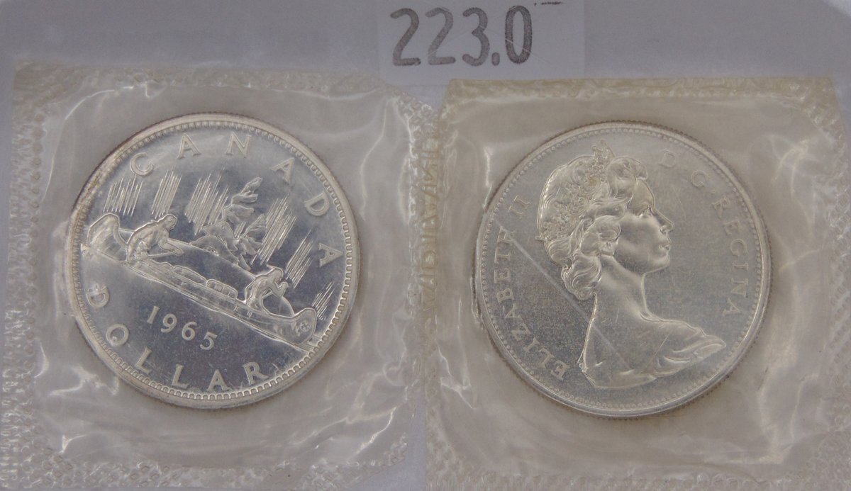 (2) 1965 Canada 1 Dollar - Elizabeth II 2nd portrait, 23.3 grams of 80% Silver.
