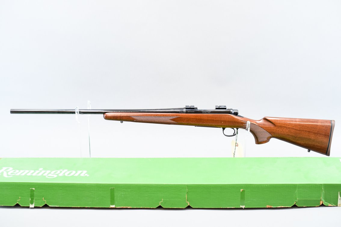 (CR) "NOS" Remington Model 700 Classic .250 Savage