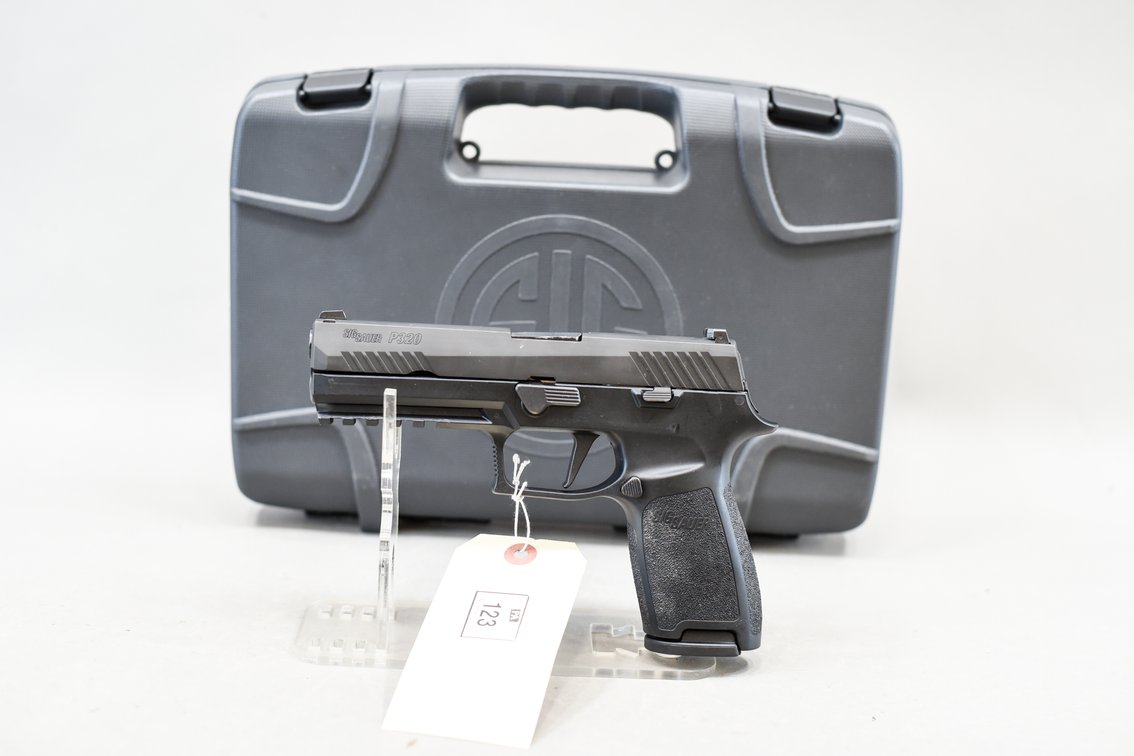 (R) Sig Sauer P320 9mm Pistol