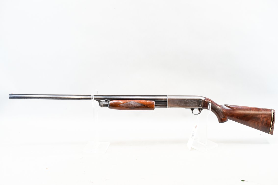(CR) Ithaca Model 37R Deluxe 16 Gauge Shotgun