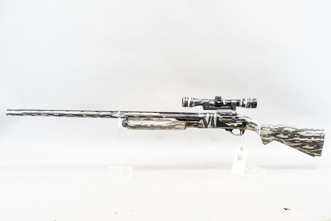 (R) Remington 870 Wingmaster 12 Gauge Shotgun